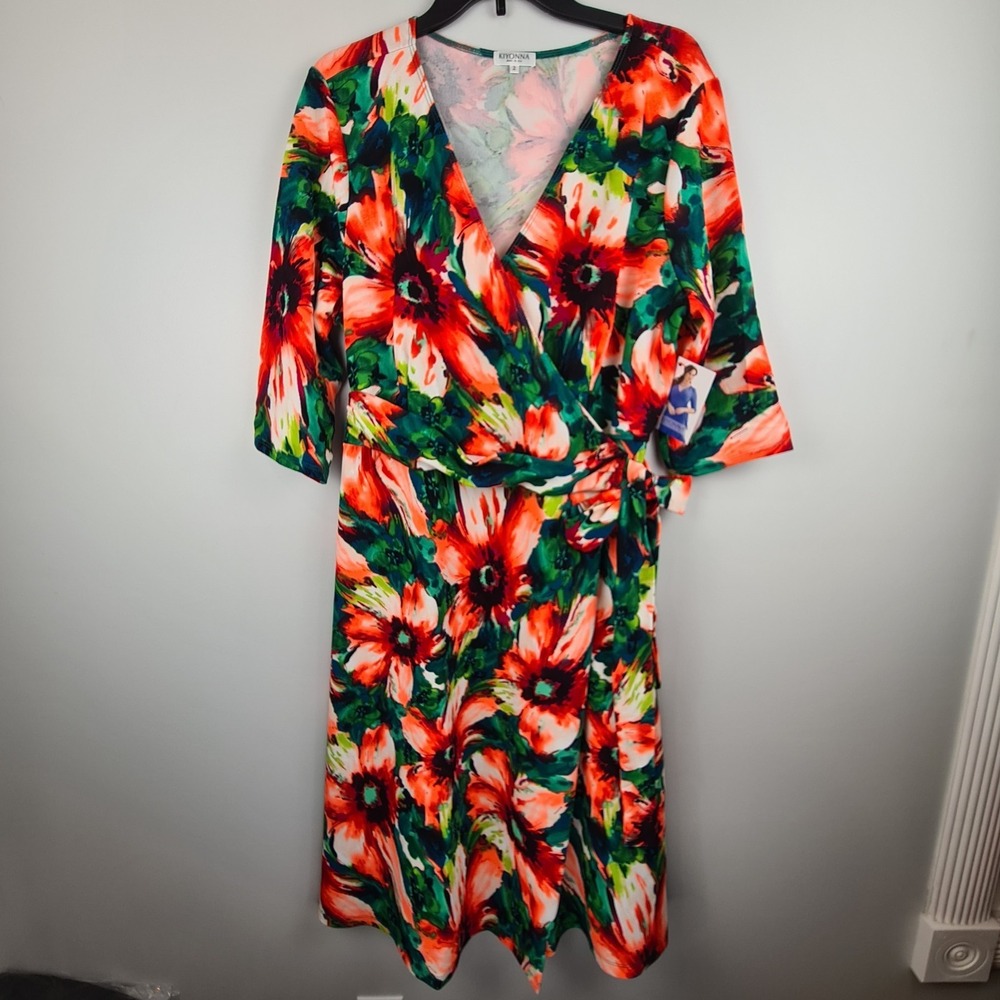 Kiyonna Sweetheart Dress Wrap Floral‎ Size 2X (18/20) All Work & Play Bright Tie
